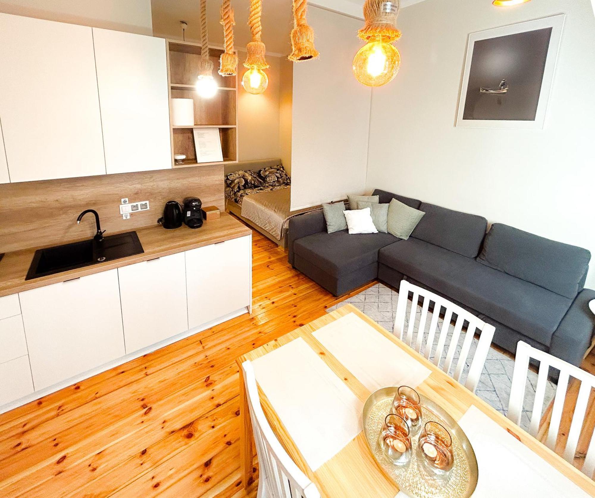 Mazurska Apartments Na Parterze Z Wejsciem Na Kod O Dowolnej Porze Szczecin Luaran gambar